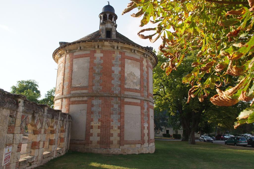 Chateau d'Augerville Extérieur photo
